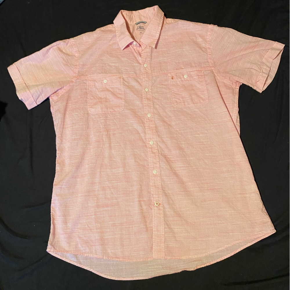 Men’s pink short sleeve button up Izod Saltwater sz XL